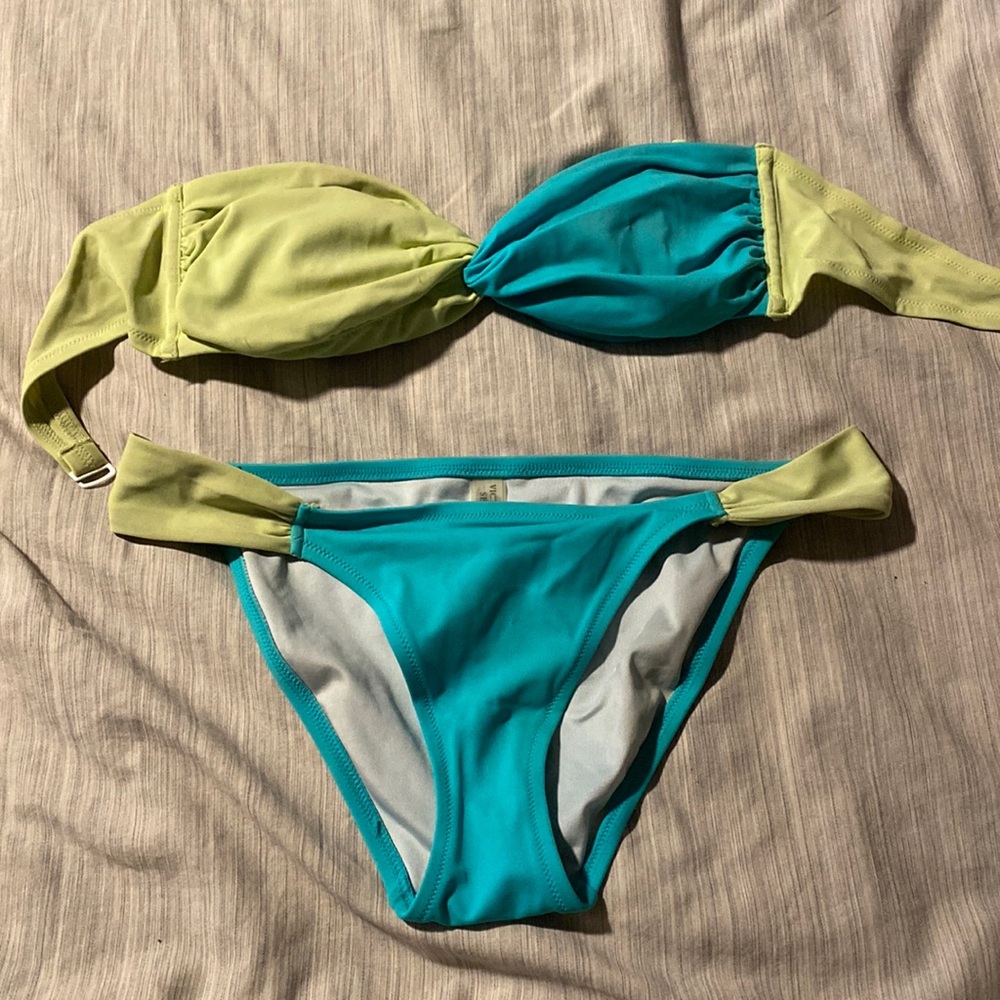 Green and blue strapless bikini